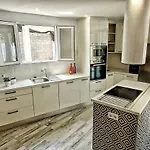 Vakantiehuis Berolo 1 *